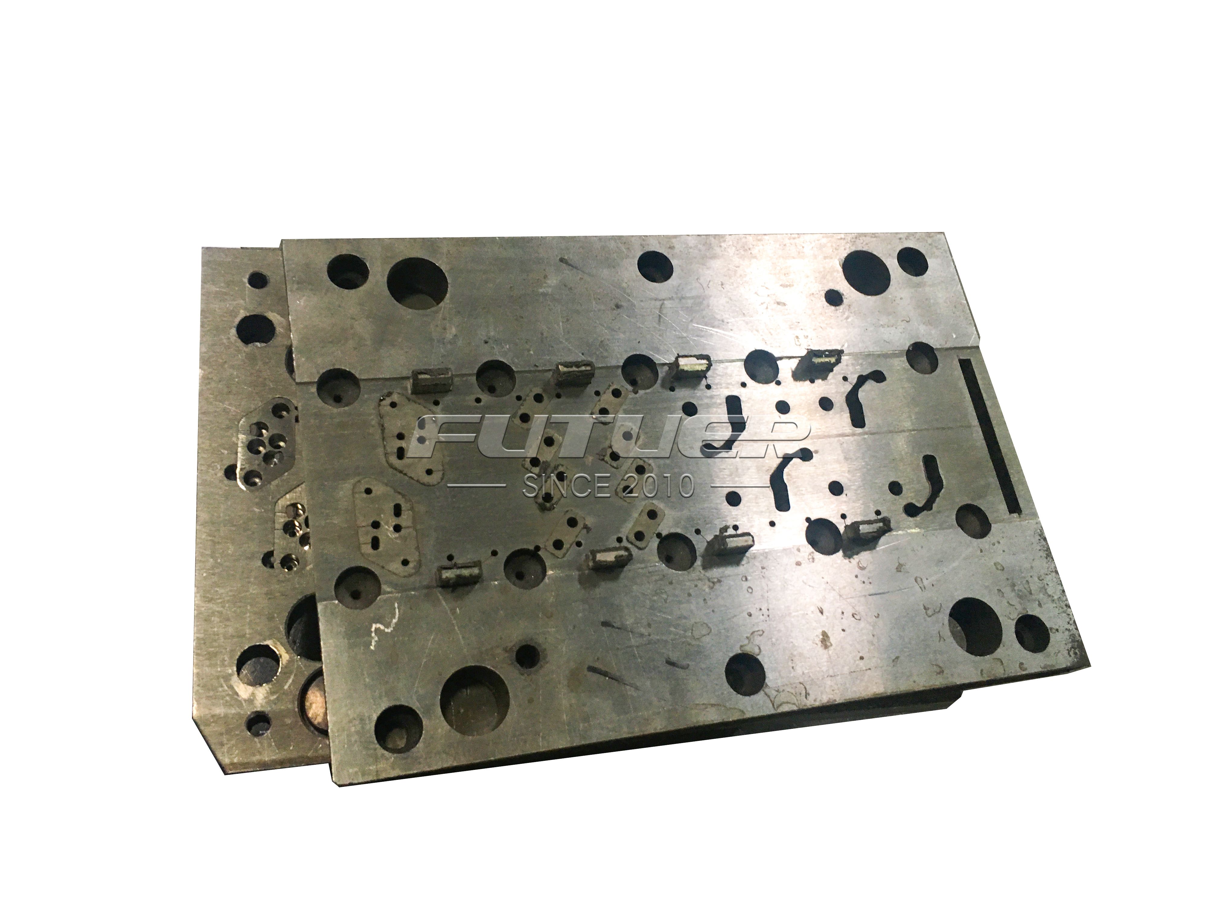 Cabinet Hinges automatic mold