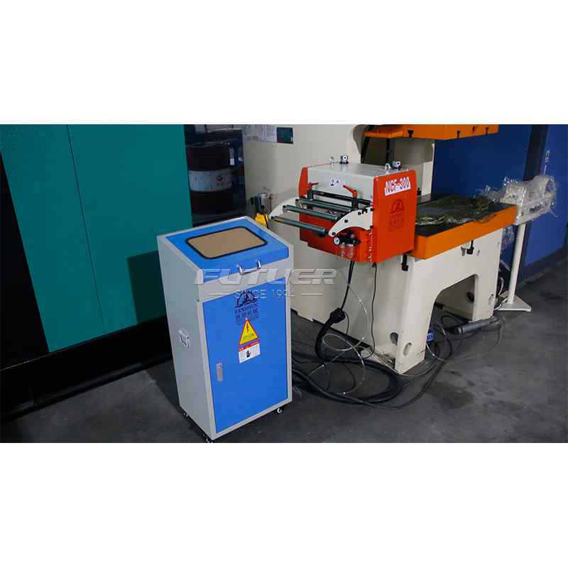 servo-feeder-stamping-12.jpg